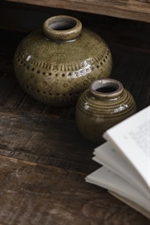 1352-31 vase mini med riller og krakeleret glasur fra Ib Laursen lille og stor vase - Tinashjem